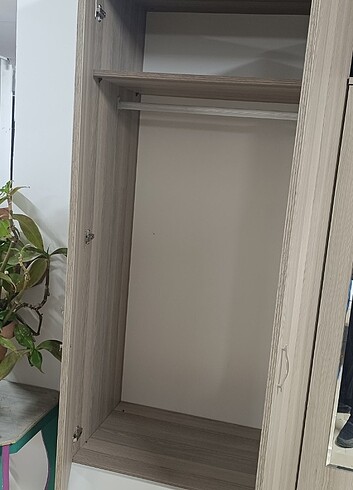 Diğer Elbise dolabı