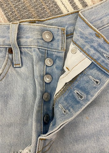 Düğmeli Loose Fit Jean Şort - Görsel 3