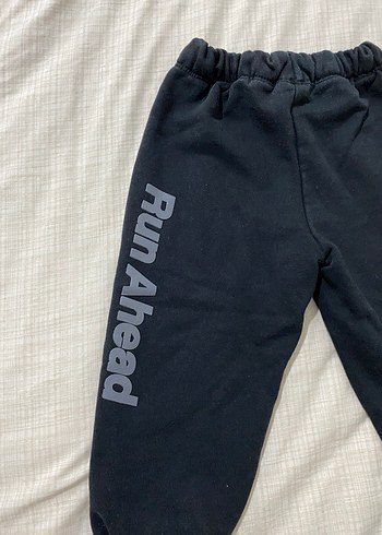 Erkek Çocuk Siyah Rahat Kesim Eşofman Altı - Görsel 3