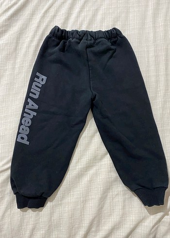 Erkek Çocuk Siyah Rahat Kesim Eşofman Altı - Görsel 2