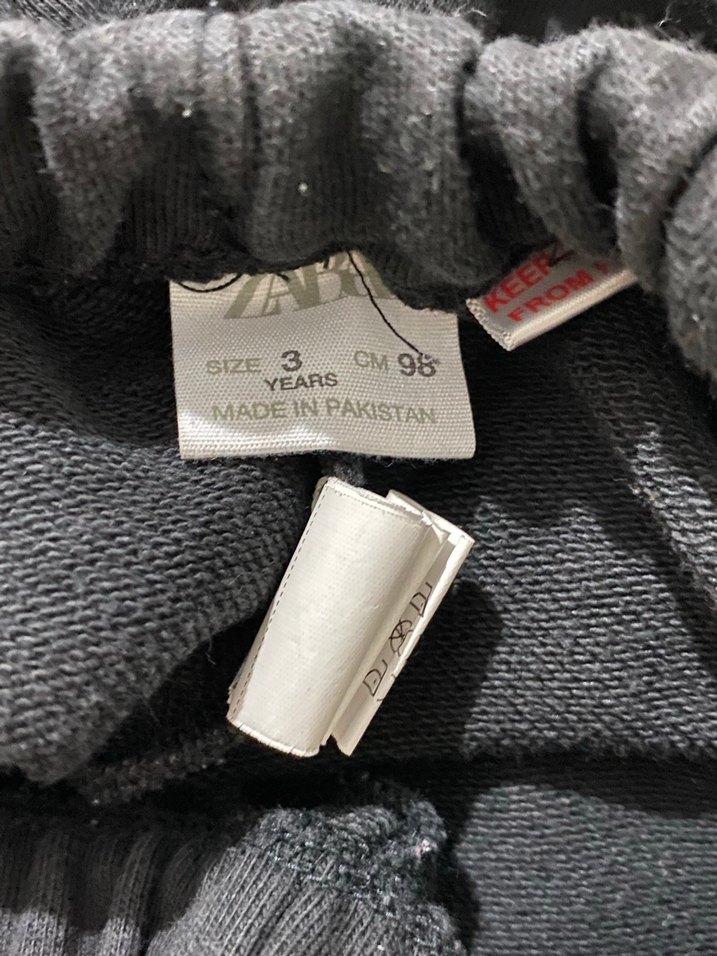 Erkek Çocuk Siyah Rahat Kesim Eşofman Altı - Görsel 4