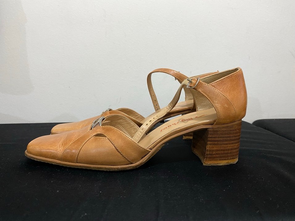 Bej Deri Vintage Tokalı Kadın Topuklu Ayakkabı - Görsel 2