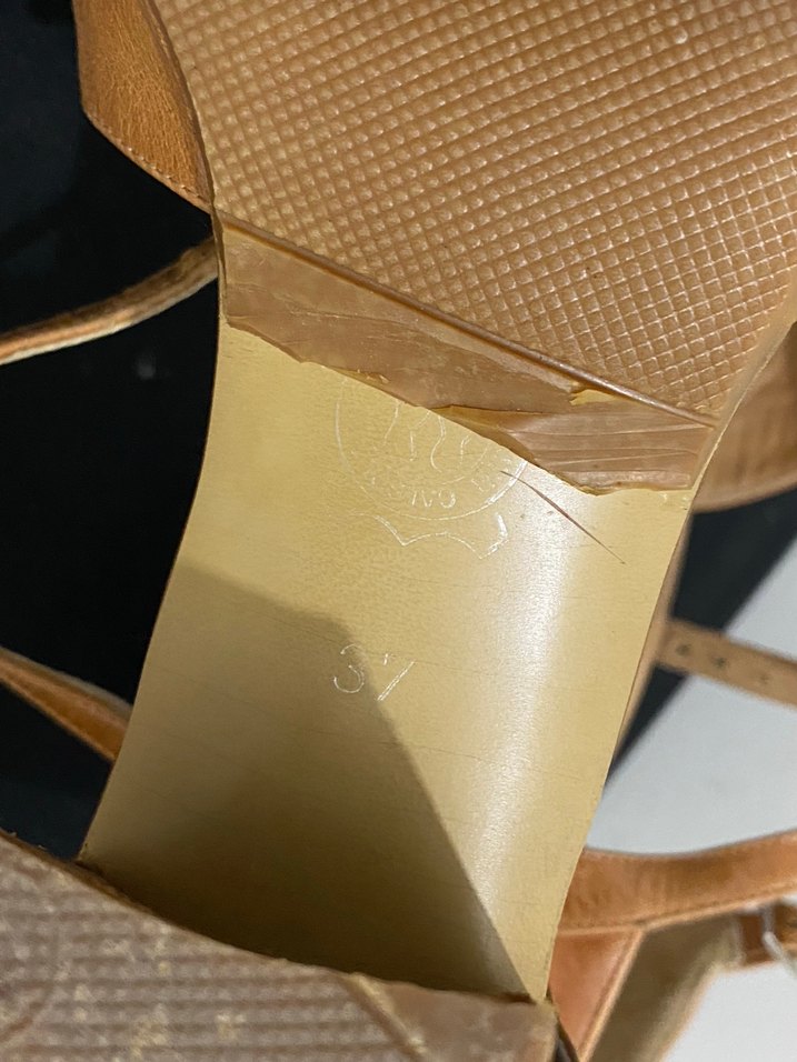 Bej Deri Vintage Tokalı Kadın Topuklu Ayakkabı - Görsel 5