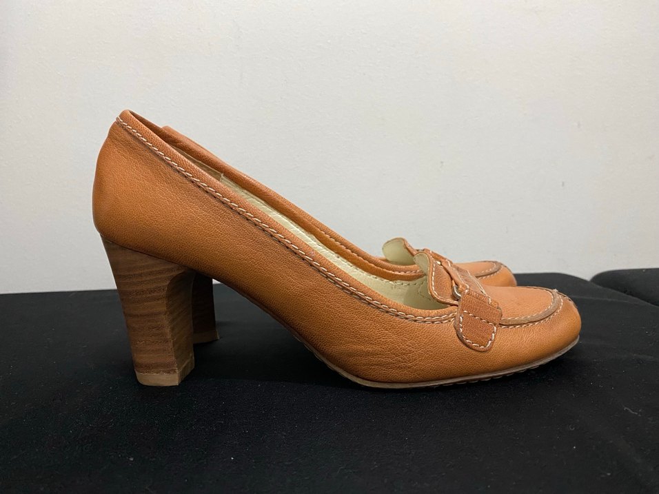 Bej Deri Tokalı Klasik Topuklu Kadın Ayakkabı - Görsel 2