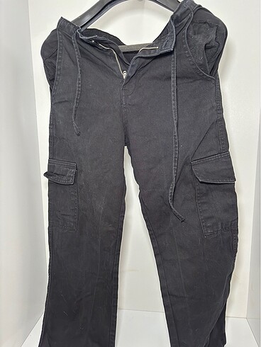 Siyah kargo jean
