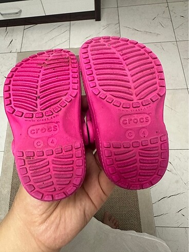 20 Beden pembe Renk Crocs terlik sandalet