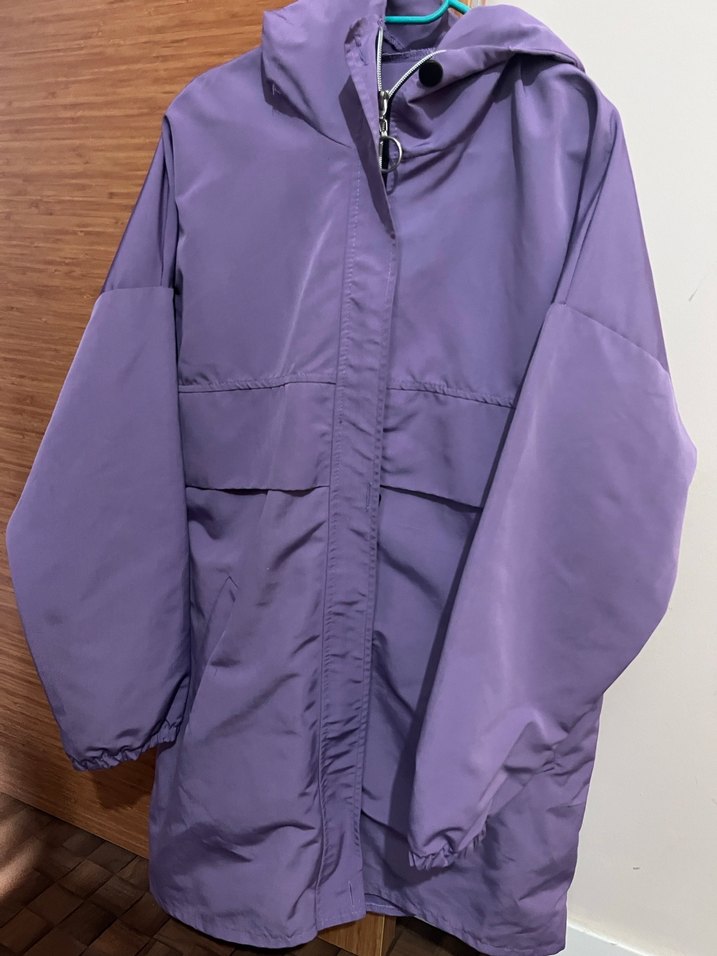 Mor Midi Kadın Yağmurluk Kapüşonlu - Görsel 4