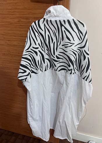 Zebra Desenli Beyaz Denim Gömlek - Görsel 3