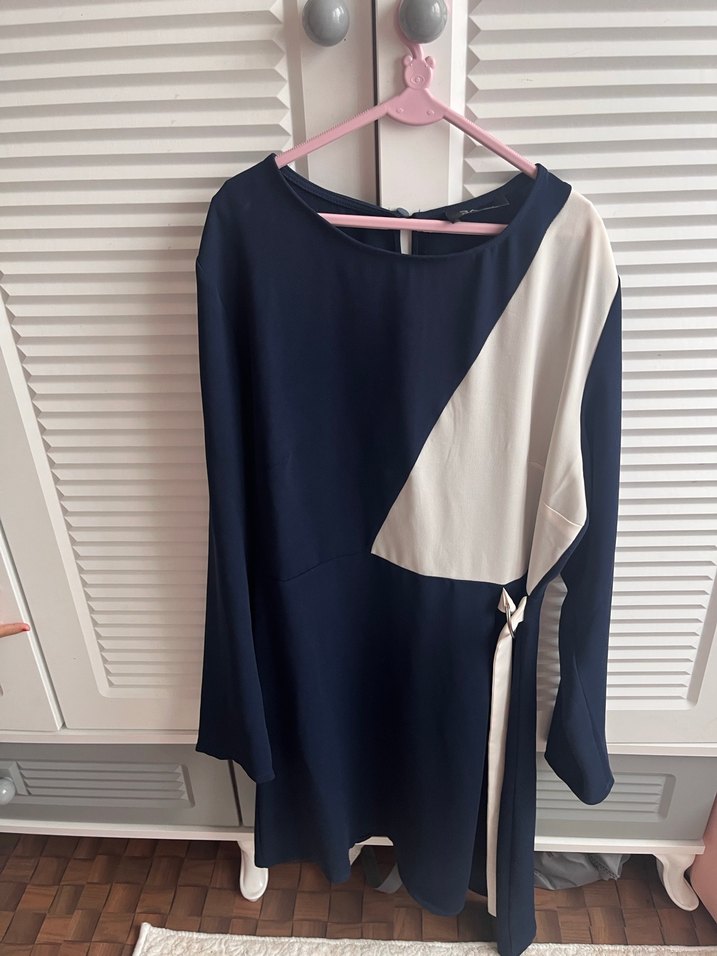 Uzun Kollu Kemerli Kadın Elbise - Görsel 3