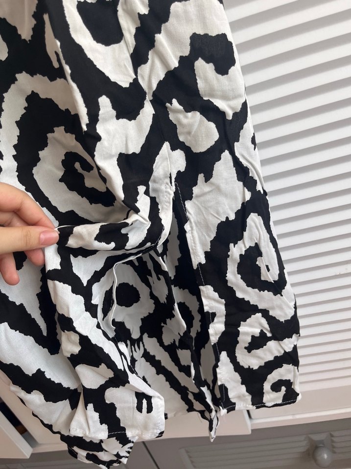 Bohem Siyah Beyaz Batik Uzun Elbise - Görsel 3