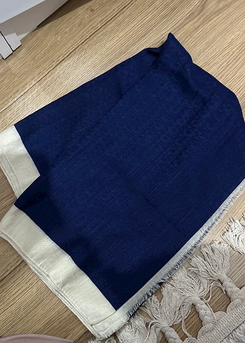 Lacivert şal beyaz geçişli - Görsel 4