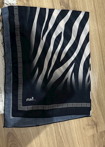 Mavi sorunsuz şal - Görsel 3