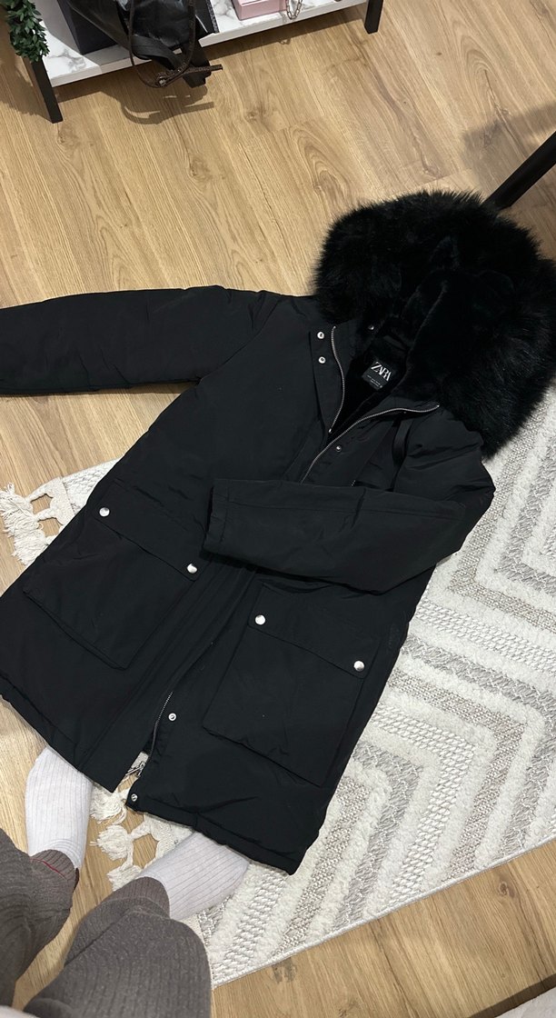 Kürklü Kapüşonlu Siyah Kadın Kışlık Mont zara - Görsel 2