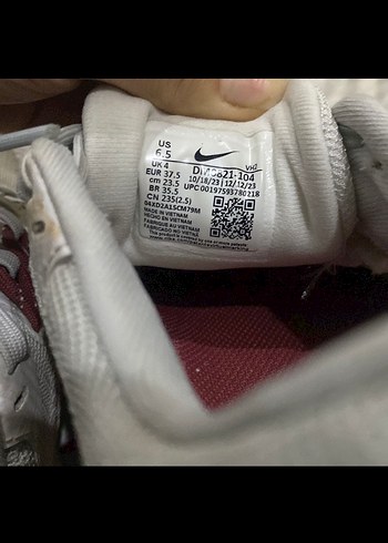 37,5 Beden orijinal nike kadın spor koşu ayakkabısı