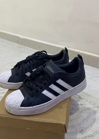 Adidas Adidas streetcheck cloudfoam court low Siyah Kadın Spor Ayakkabı