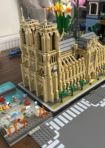Lego notre dame - Görsel 2