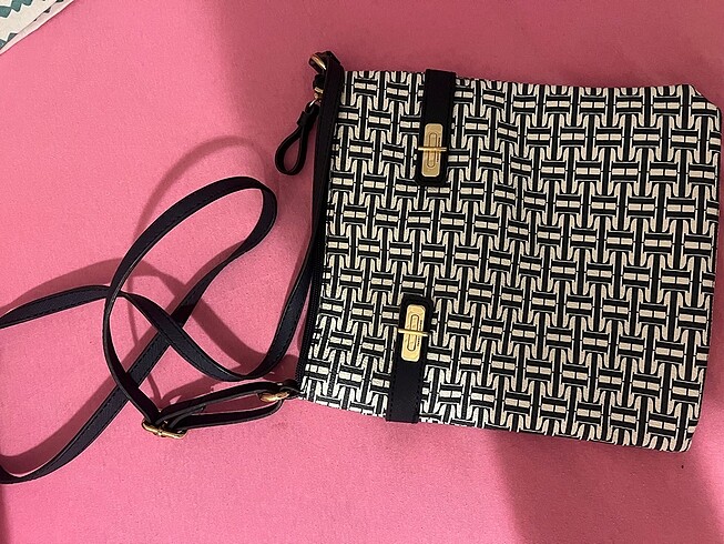 Tommy Hilfiger Çanta