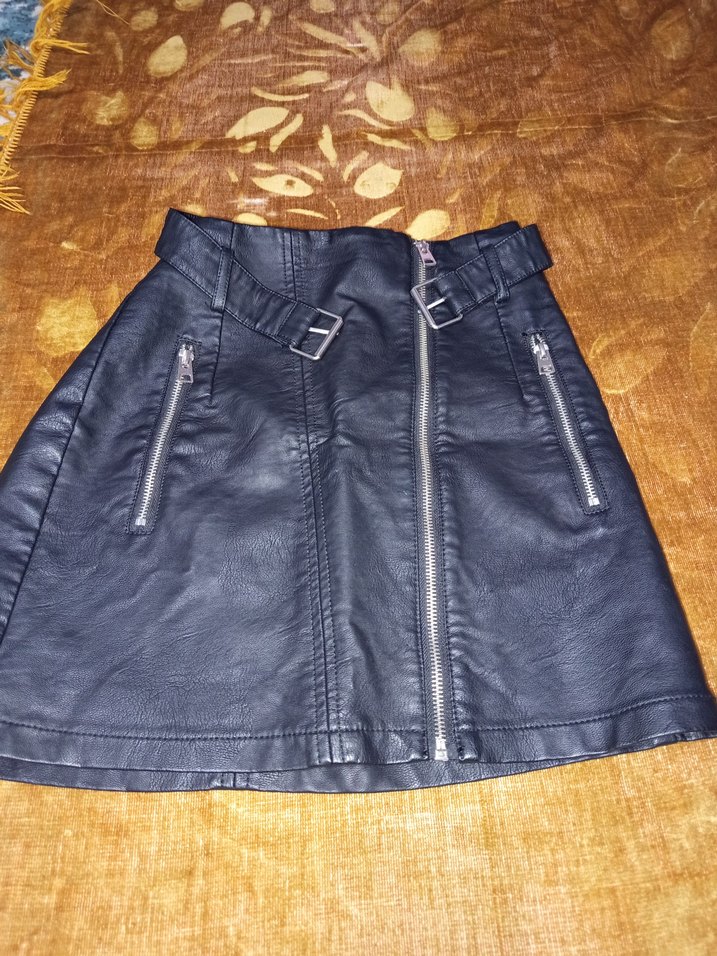 Siyah Parlak Deri Kemerli Mini Etek - Görsel 2