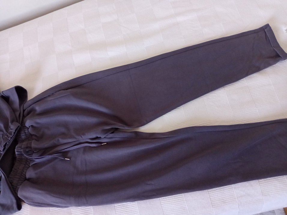 Gri Kadın Rahat Kesim Eşofman Takımı - Görsel 4