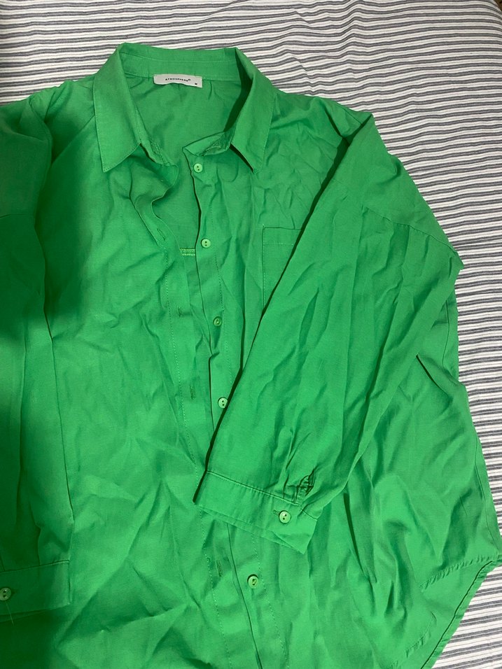 Düğmeli Yeşil Kadın Keten Gömlek - Görsel 2