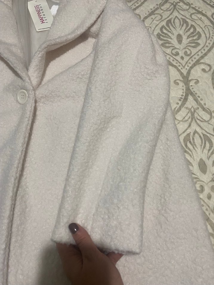 Düğmeli Beyaz Midi Kadın Kaban - Görsel 3