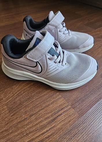 Orijinal Nike kız Cocuk spor ayakkabı