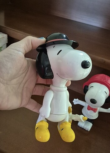 Diğer Snoopy figur