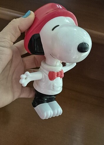  Beden Snoopy figur