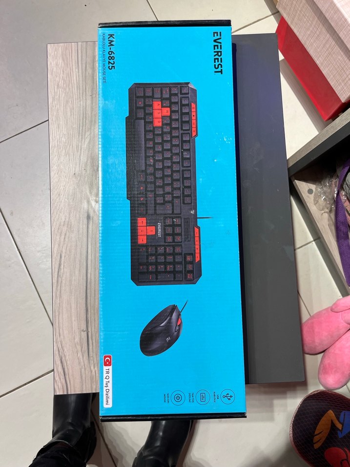 Everest KM-6825 Kablolu Kırmızı Siyah Klavye - Görsel 2