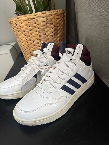 Adidas Adidas