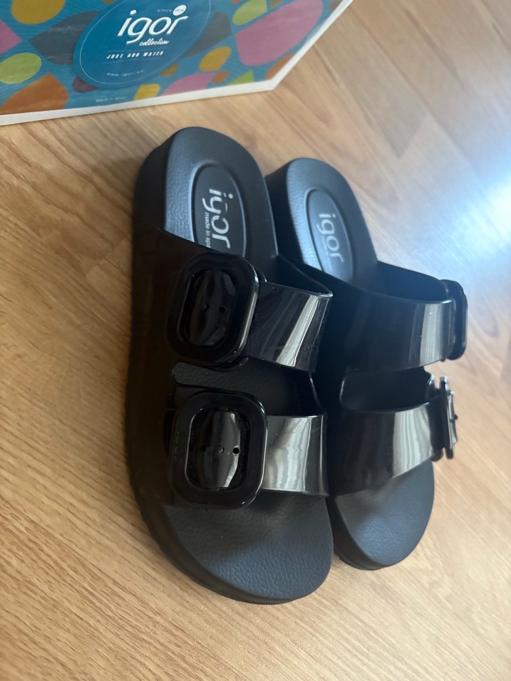 Siyah Tokalı Platform Topuklu Kadın Terlik - Görsel 2