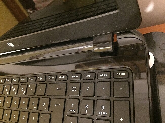  Beden Renk 4 adet kullanılmayan laptop