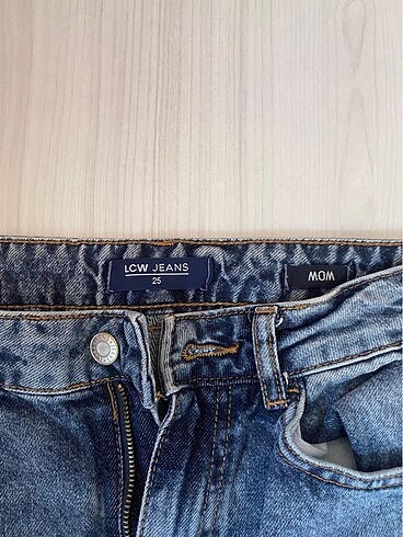 LC Waikiki mom jean