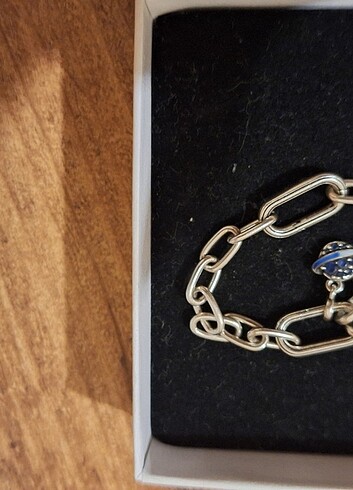 PANDORA ME CHARM 