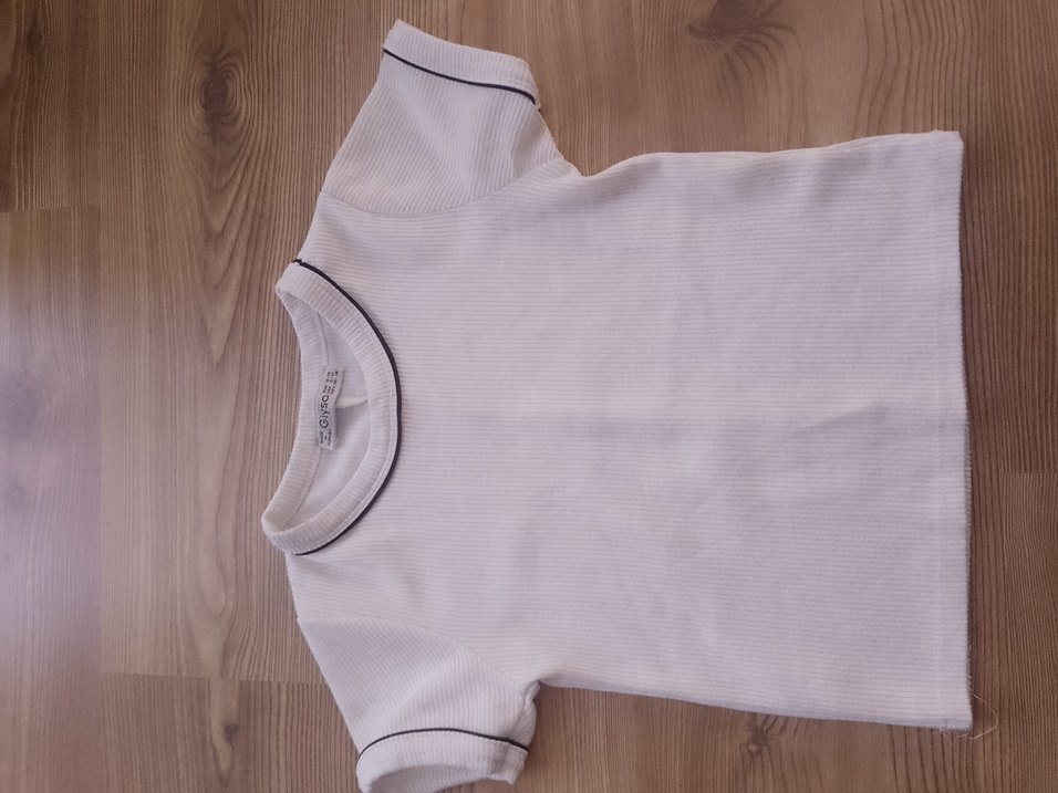 Gri Kenarlı Beyaz kız çocuk krop tişört - Görsel 3