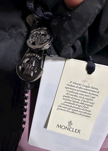 Moncler %100 orijinal etiketli sevgililer gününde süper hediye - Görsel 9