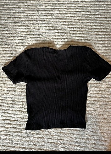 Siyah crop