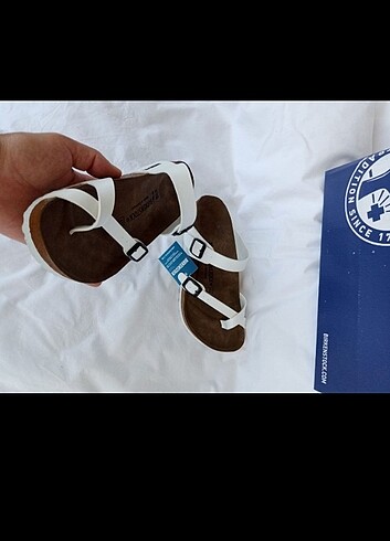 38 Beden beyaz Renk Birkenstock Çapraz Terlik 36/40 Arası Numaralar 