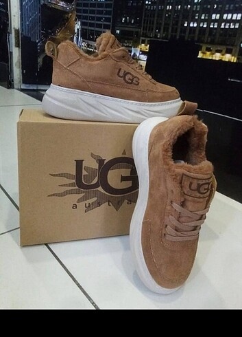 37 Beden camel Renk UGG Avustralia Leather Boot (36,37,39,40 Numaralar)