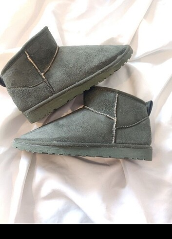 38 Beden haki Renk UGG Ultramini 