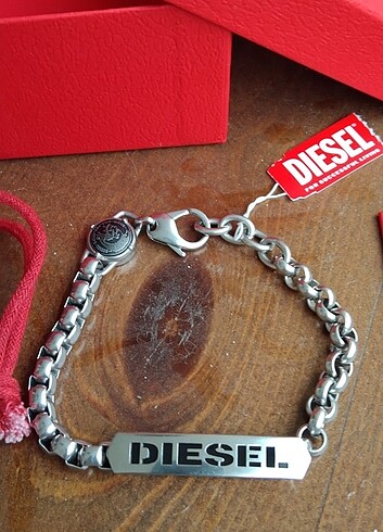 Diesel orjinal çelik bileklik