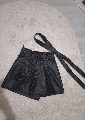 Zara Siyah Deri Şort - Görsel 3