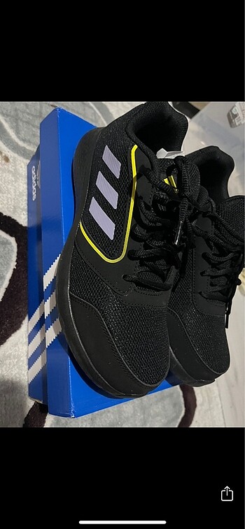 Adidas orjinal yeni