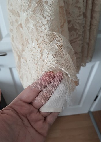 s Beden Bej Dantel ve Taşlı Elbise