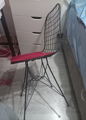 Beden siyah Renk Dört adet metal sandalye