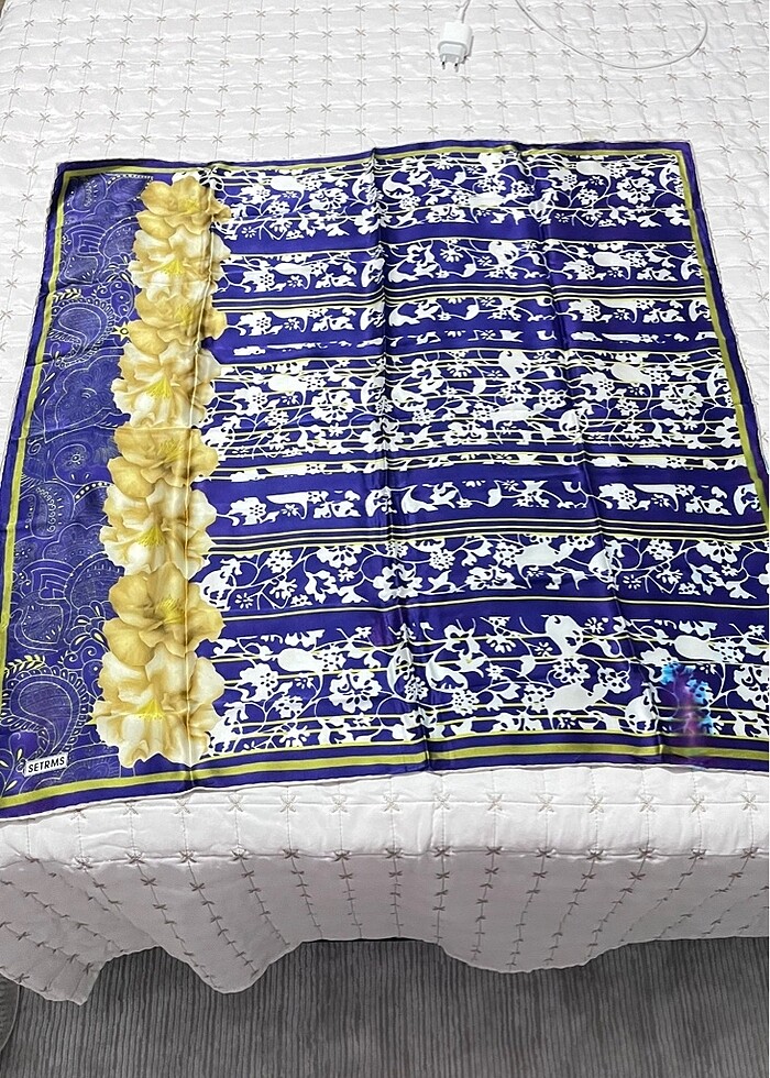 İpek eşarp - Görsel 3