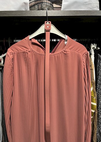 Pembe Piliseli Uzun Kadın Elbisesi - Görsel 2