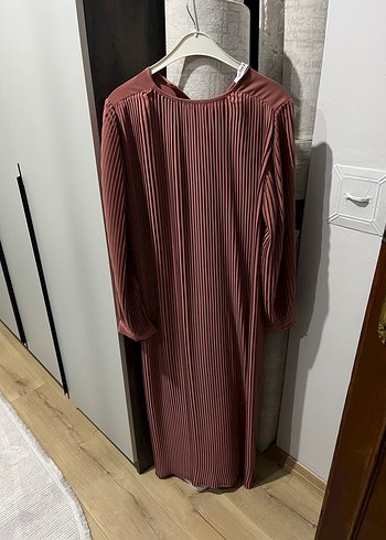 Pembe Piliseli Uzun Kadın Elbisesi - Görsel 5