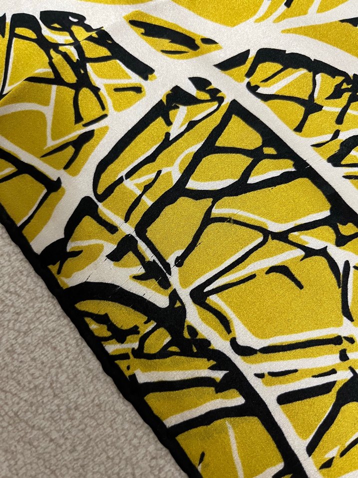 İpek eşarp - Görsel 2