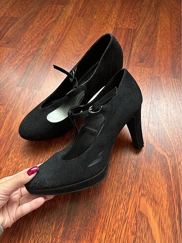 Topuklu ayakkabı - Görsel 4